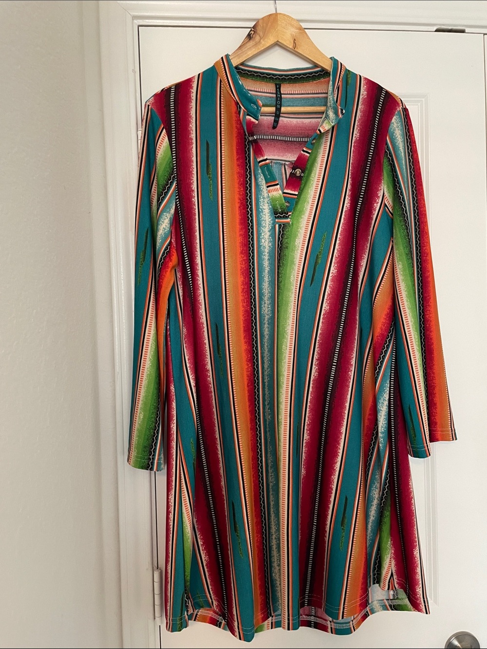 Fashion U Vibrant Boho Western Tunic Top size XL Multi Color